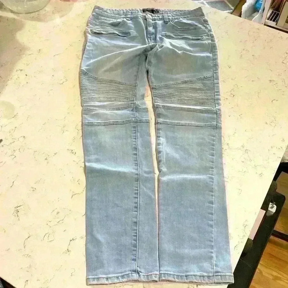 Men's Forever 21 Jeans - Picture 1 of 12